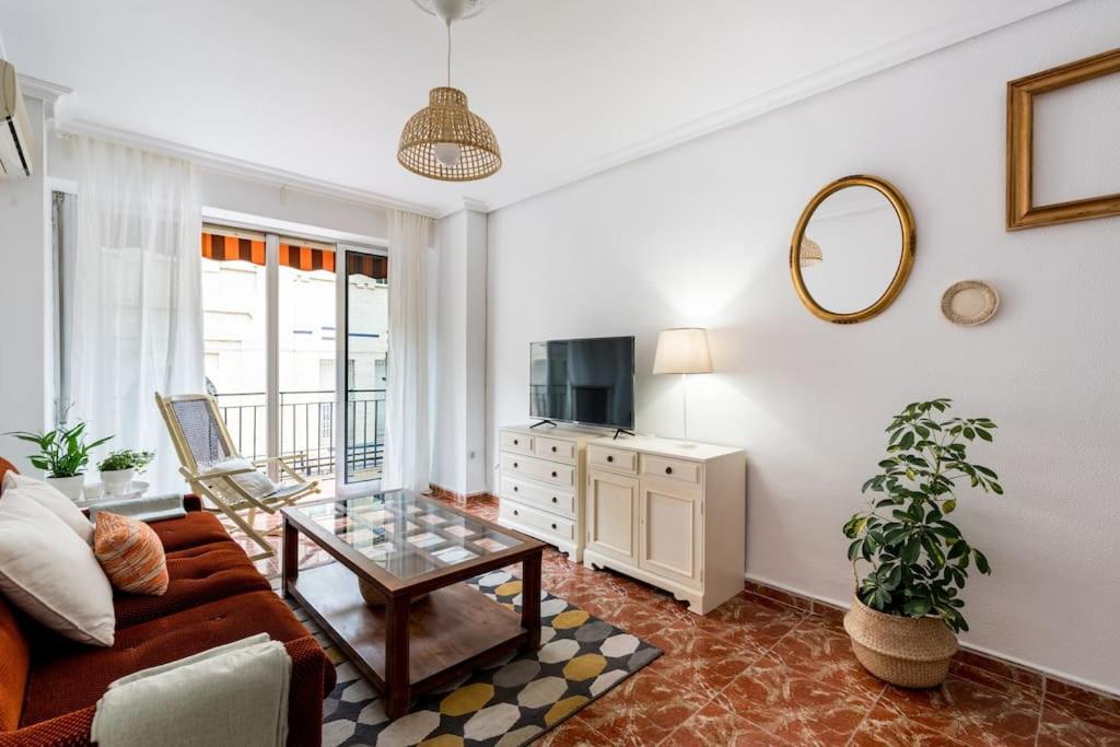 Santa Justa Urban Apartment Seville Exterior photo